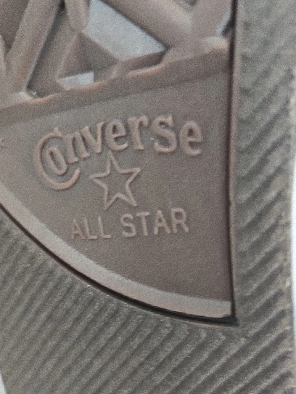 Converse Kids Low Top Sneakers in Lavender with Pink Pull Tab